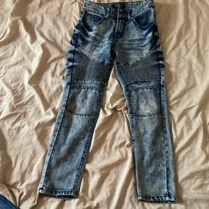Jeans. Jeans. Jeans. I have boys , girls and ladies. 33 pair. Various sizes